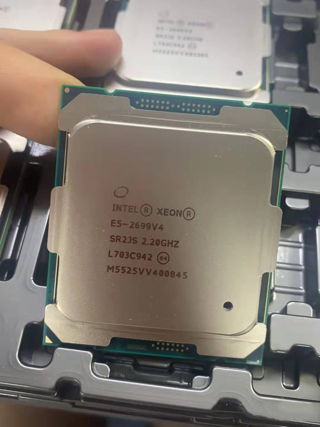 Processador Original Intel Xeo - E5 2699 V4 avaliação e preço